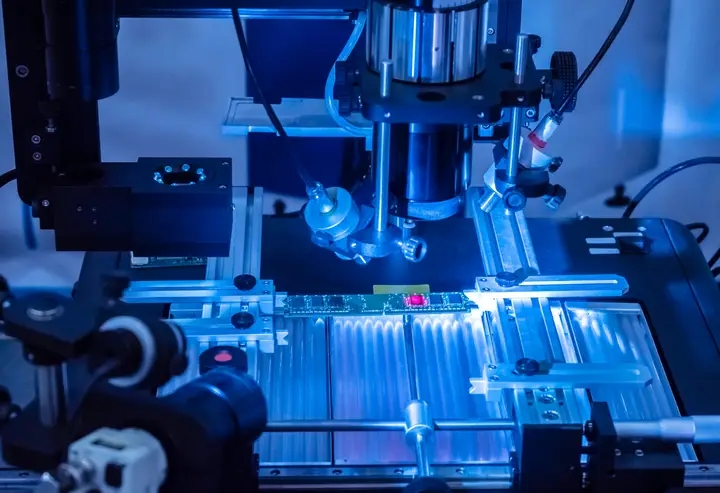 深度学习：AI赋能机器视觉精准识别，实现工业产品缺陷质检